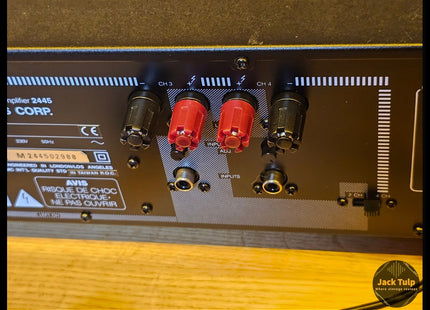 AMC 2445 2/4ch. eindversterker