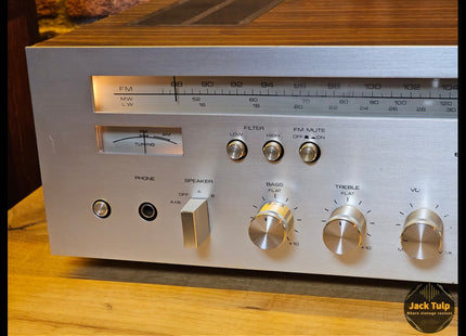 Akai AA-1020L