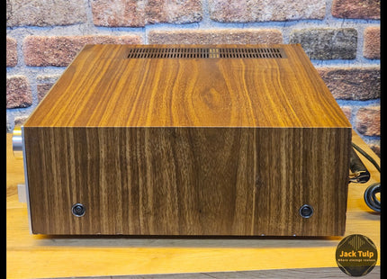 Akai AA-1020L