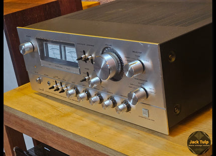 Akai AM-2950