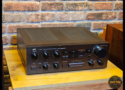 JVC A-X900