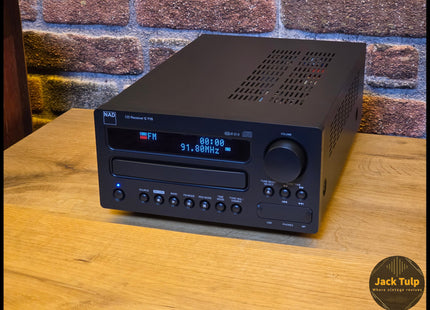 NAD C715