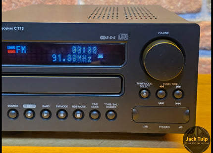 NAD C715