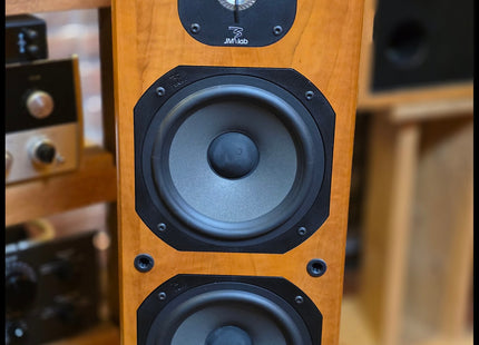Focal Chorus 715