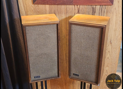 KLH Seventeen