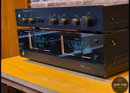 Proton D1200 Poweramplifier + 1100 Preamplifier