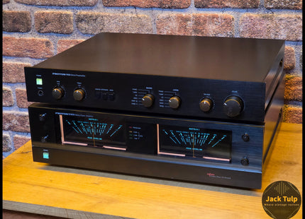 Proton D1200 Poweramplifier + 1100 Preamplifier