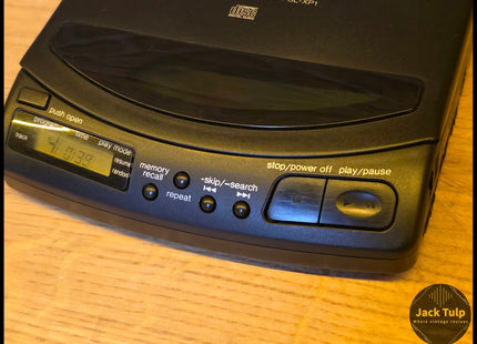 Technics SL-XP1