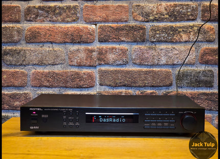 Rotel RT-955
