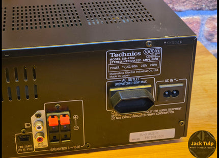 Technics SU-X102