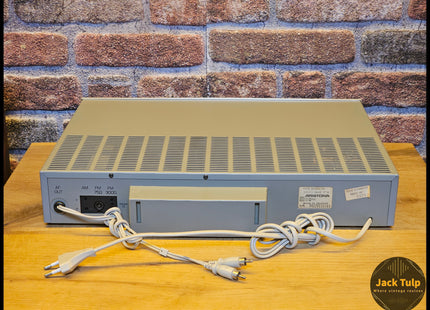 Aristona ST-2252