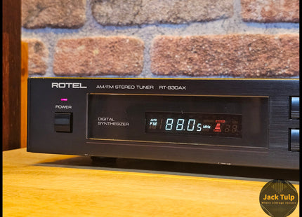 Rotel RT-930AX