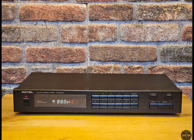 Rotel RT-930AX