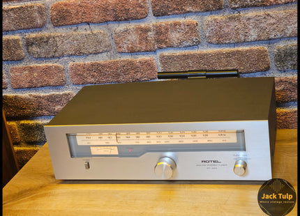 Rotel RT-226