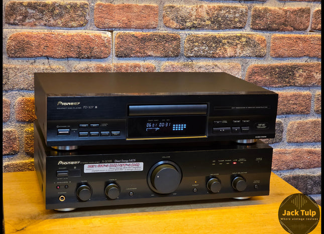 Pioneer A-209R + PD-107