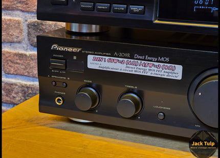 Pioneer A-209R + PD-107