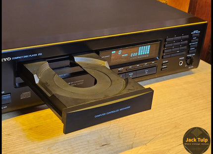 Onkyo DX-703