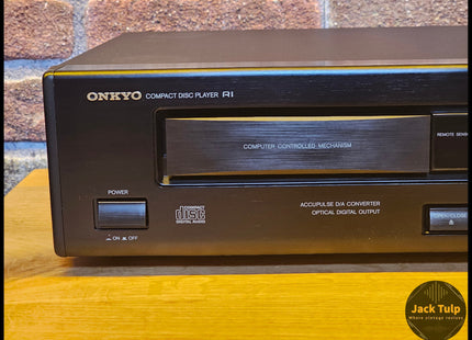 Onkyo DX-703