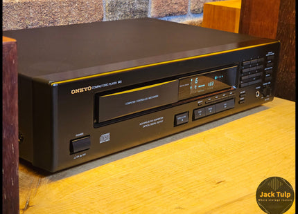 Onkyo DX-703