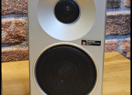 Technics SB-F1