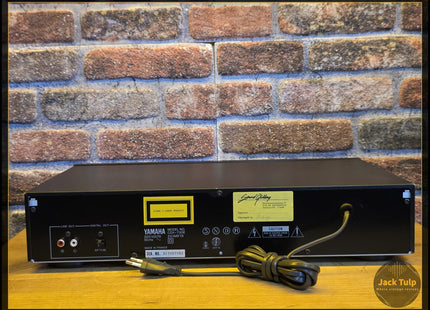 Yamaha CDX-730E