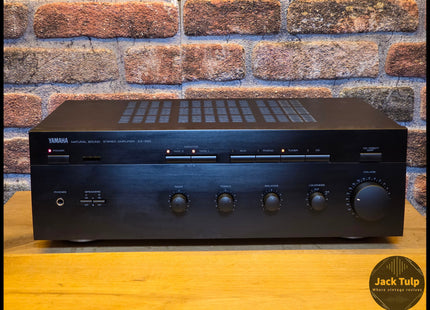 Yamaha AX-390