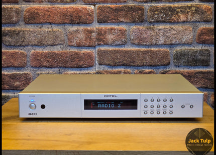 Rotel RT-02