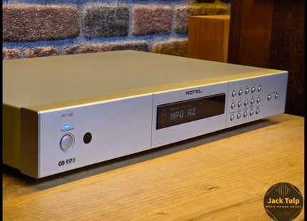 Rotel RT-02