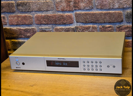 Rotel RT-02