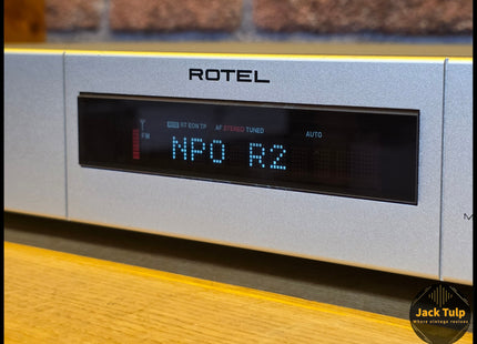 Rotel RT-02