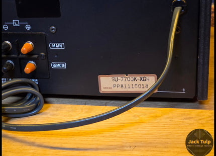 Technics SU-7700