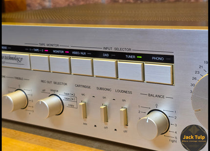 Denon PMA-737
