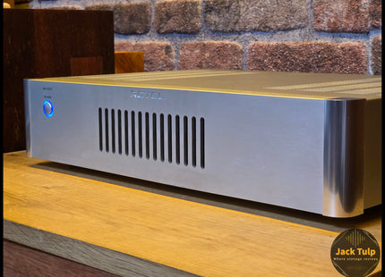Rotel RB-1572