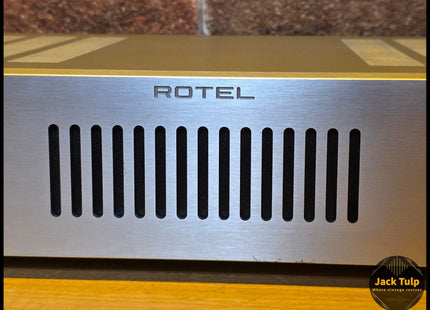 Rotel RB-1572