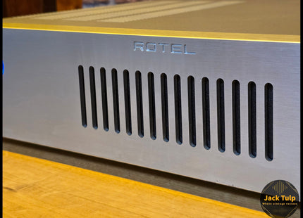 Rotel RB-1572