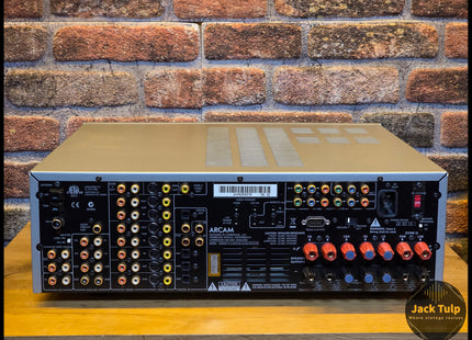 Arcam DiVa AVR250