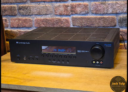 Cambridge Azur 540R