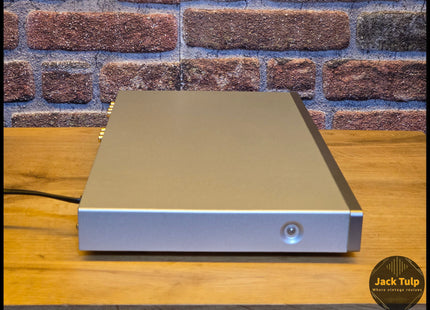 NAD T-524