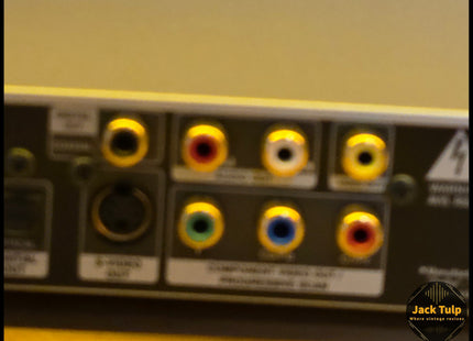 NAD T-524