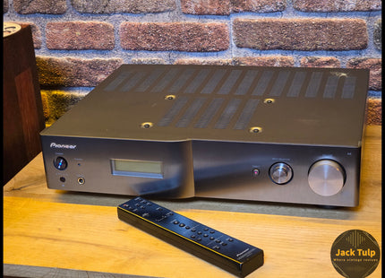 Pioneer A-A6