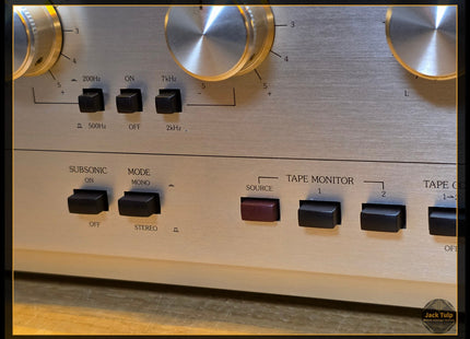Accuphase E-204