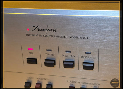 Accuphase E-204