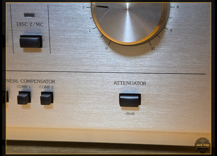 Accuphase E-204