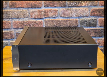 Accuphase E-204