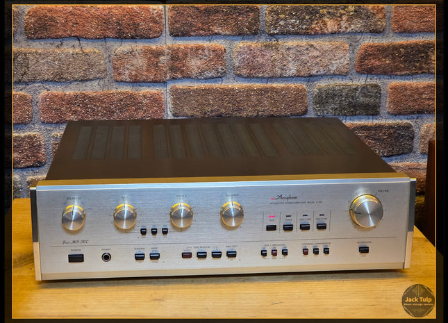 Accuphase E-204