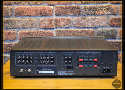 Accuphase E-204