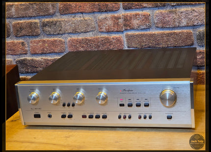 Accuphase E-204