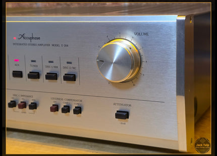 Accuphase E-204