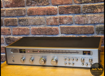 Akai AA-810DB