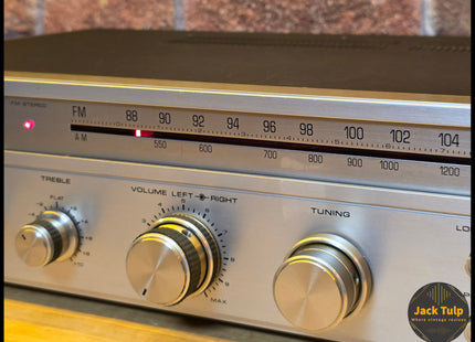 Akai AA-810DB